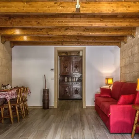 Leccehome Apartment